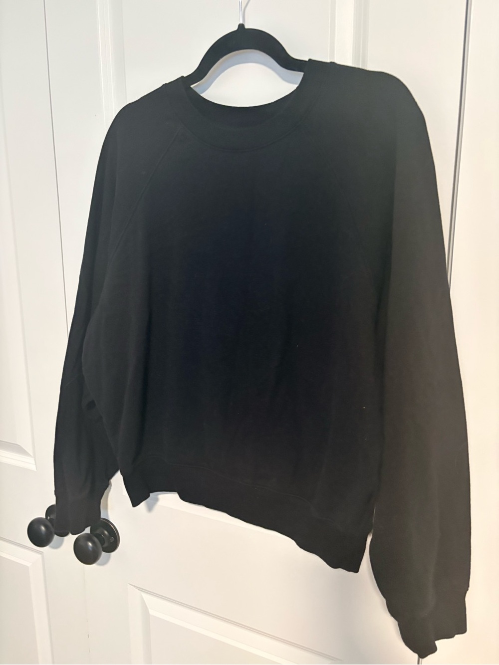 Old Navy Black Pullover Sweatshirt